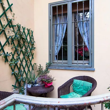 Chic Bed & Breakfast