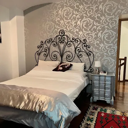 Chic Bed and breakfast 3*