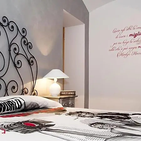 Chic 4*