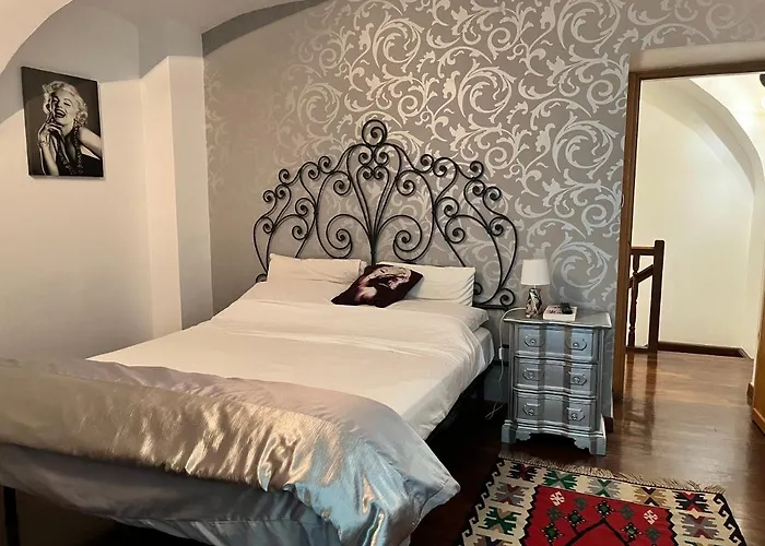 Chic Bed & Breakfast 3*