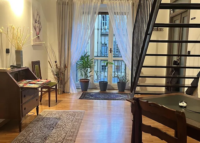 Bed & Breakfast Chic