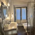 Bed and Breakfast Chic