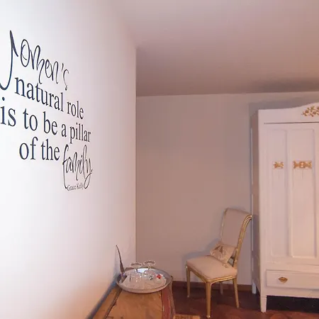 ベッド・アンド・ブレックファスト Chic